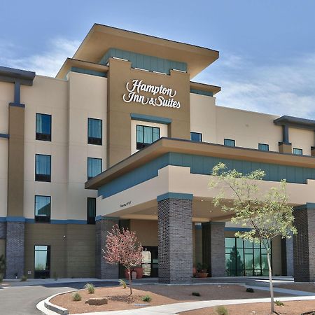 Hampton Inn & Suites Artesia Exterior photo